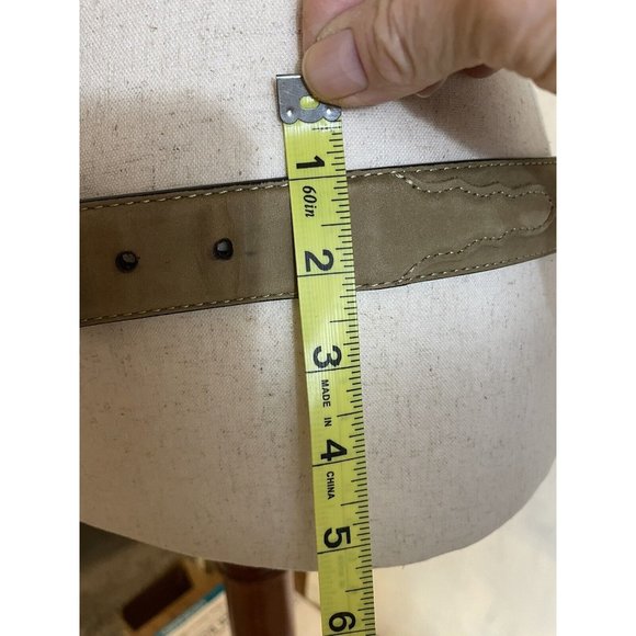 Tan Suede Leather Belt Size 40 Silver-tone Hardware Western Styling Unisex 1.25” - Picture 5 of 6